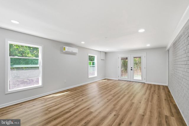 8053 ROCKY LN, Warrenton, VA 20187