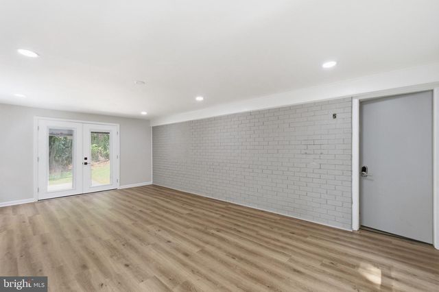 8053 ROCKY LN, Warrenton, VA 20187