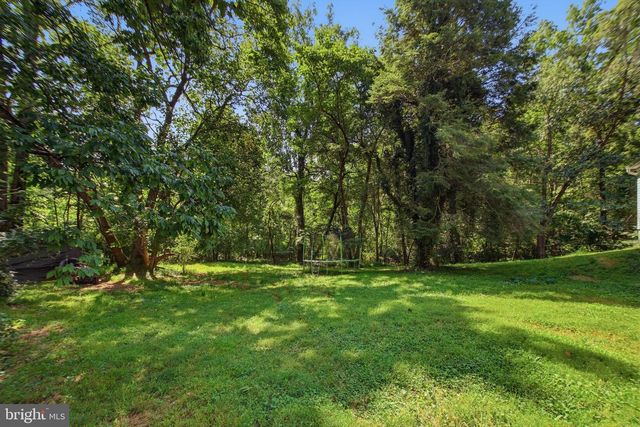 8053 ROCKY LN, Warrenton, VA 20187