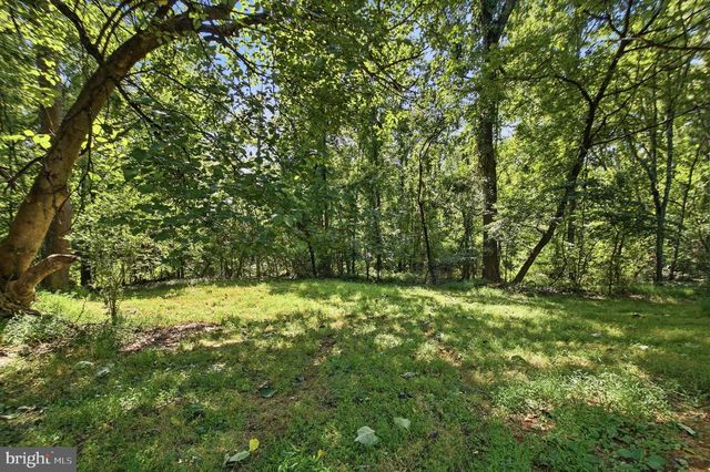 8053 ROCKY LN, Warrenton, VA 20187