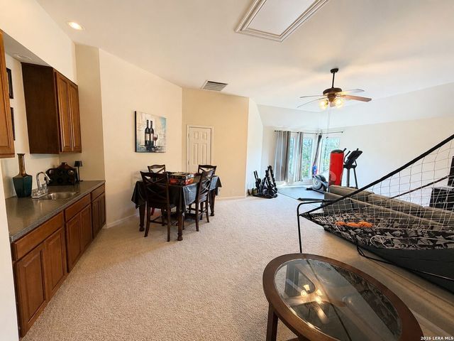 19317 Fenwick Crest, San Antonio, TX 78258