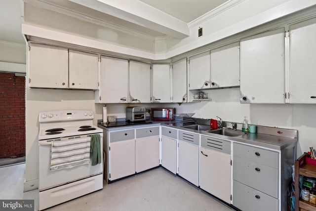 119 S SCOTT AVE, Glenolden, PA 19036