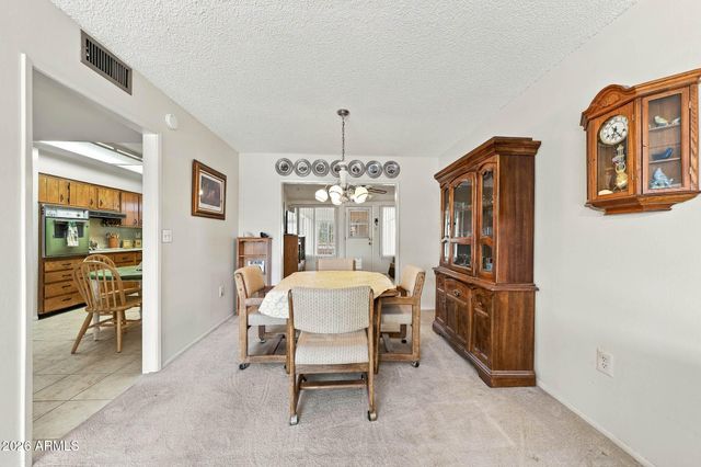 10210 W TWIN OAKS Drive, Sun City, AZ 85351