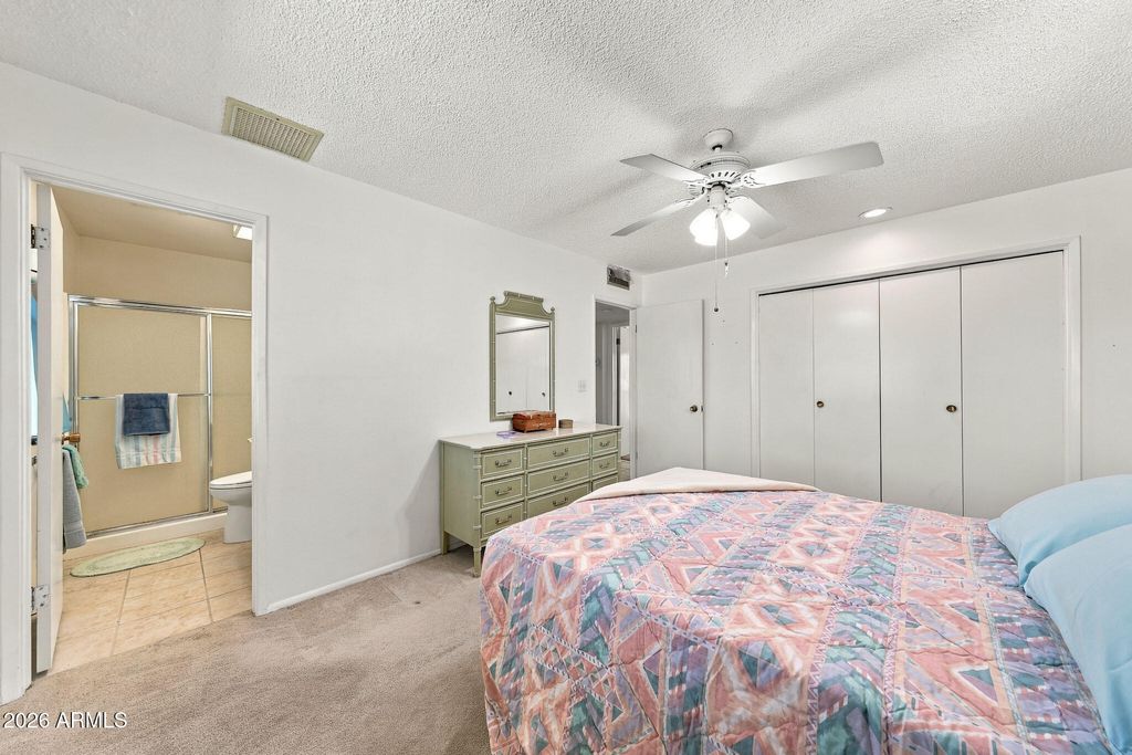 10210 W TWIN OAKS Drive, Sun City, AZ 85351 — photo 4