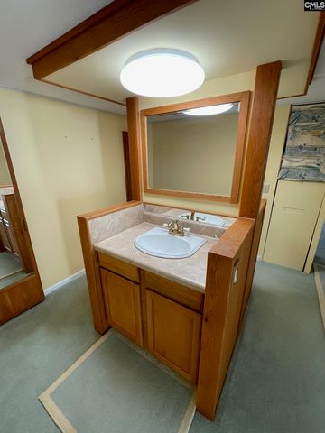 1704 Thunderwood Road, Lugoff, SC 29078