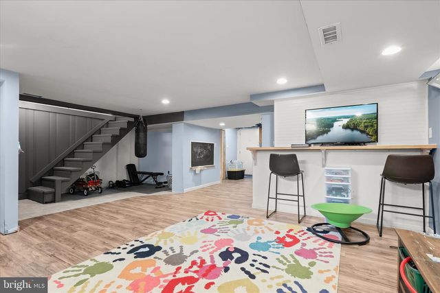 1823 DEVERON RD, Towson, MD 21286