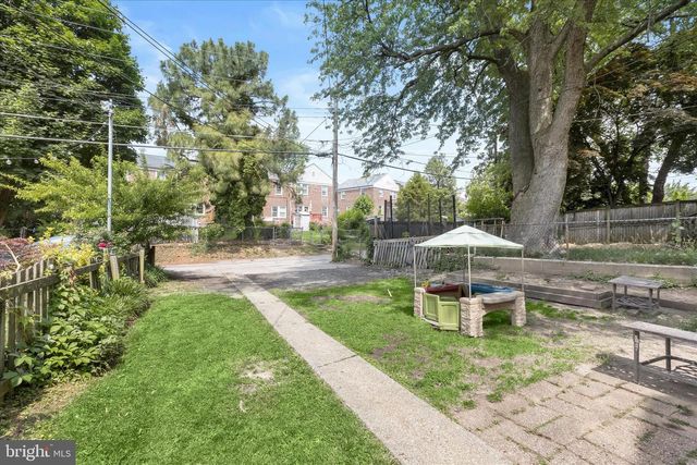 1823 DEVERON RD, Towson, MD 21286