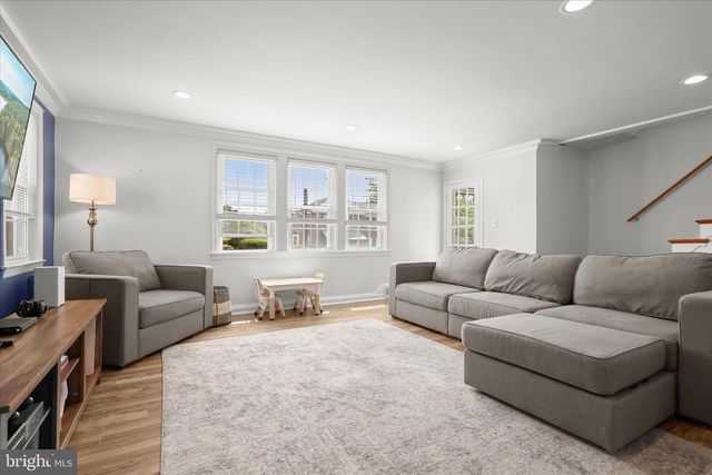1823 DEVERON RD, Towson, MD 21286
