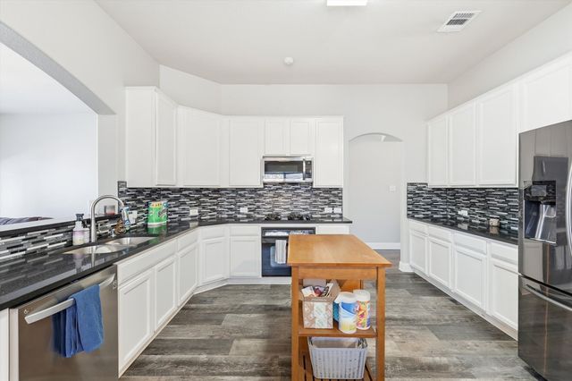 8178 Robertson Drive, Frisco, TX 75036