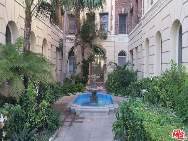 603 S Cochran Avenue, Los Angeles, CA 90036