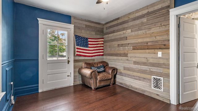 146 North Avenue, Mt. Clemens, MI 48043