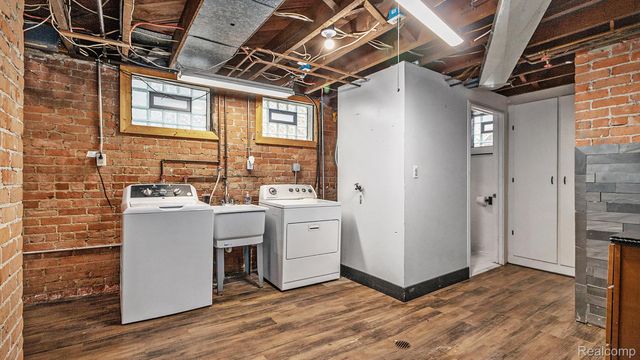 146 North Avenue, Mt. Clemens, MI 48043