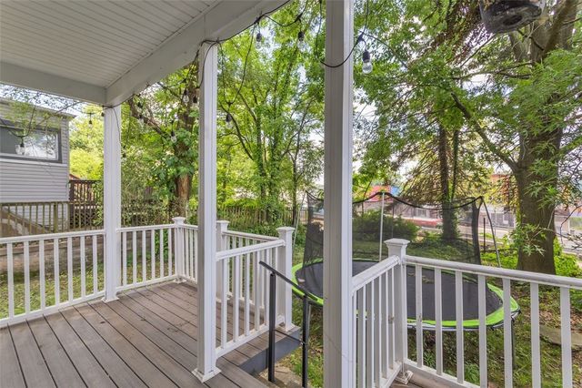 8 Marie Ave, Avalon, PA 15202