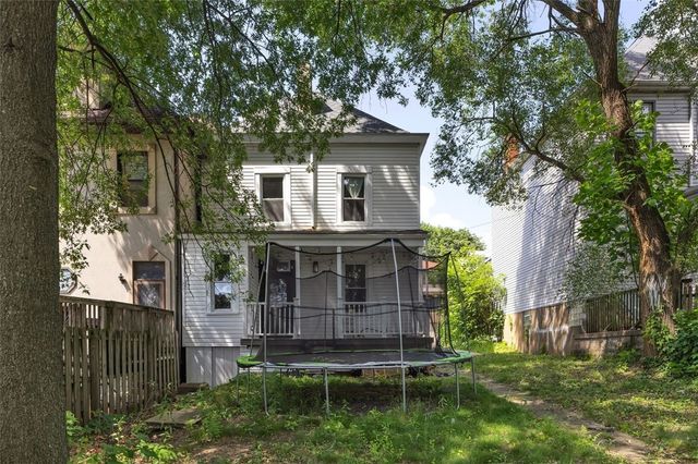 8 Marie Ave, Avalon, PA 15202
