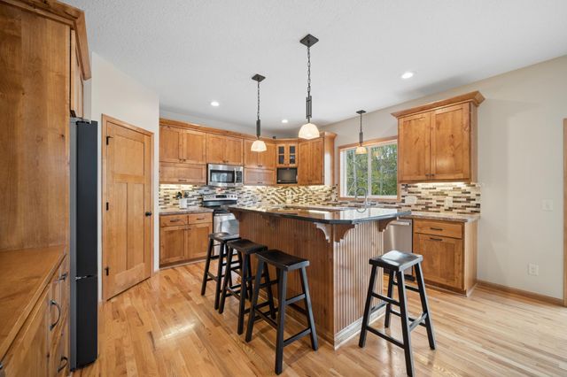 8410 151st Street, Savage, MN 55378