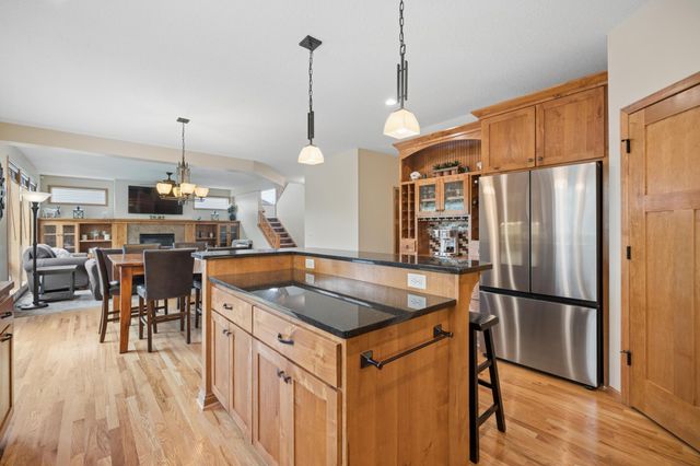 8410 151st Street, Savage, MN 55378