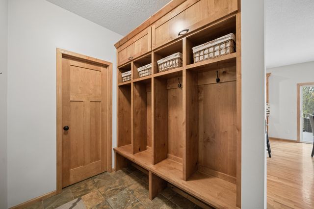 8410 151st Street, Savage, MN 55378