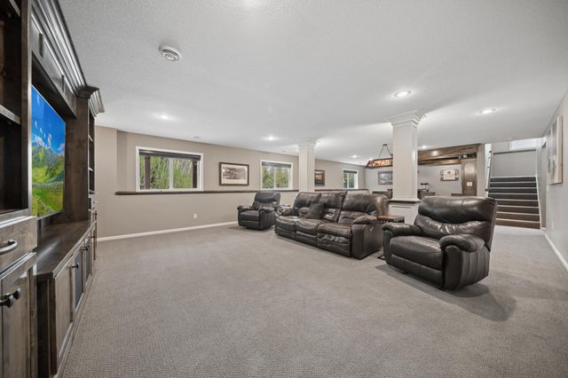 8410 151st Street, Savage, MN 55378