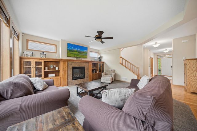 8410 151st Street, Savage, MN 55378