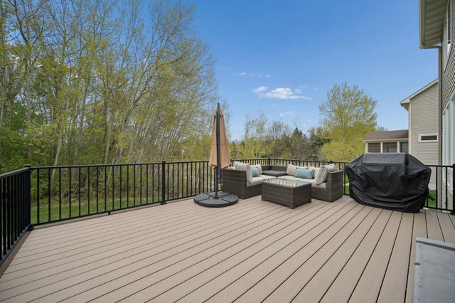8410 151st Street, Savage, MN 55378