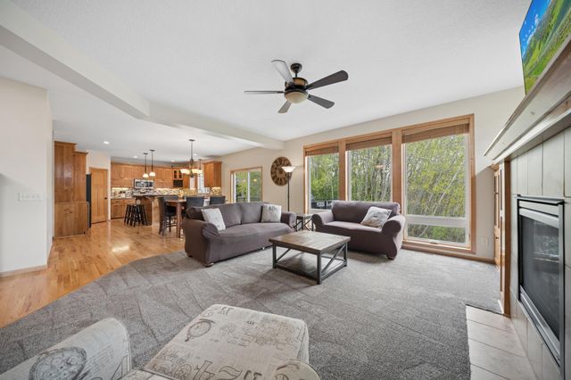 8410 151st Street, Savage, MN 55378