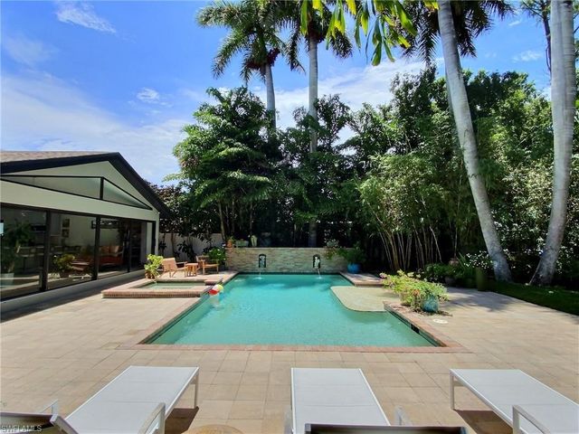 1031 Diana AVE, Naples, FL 34103