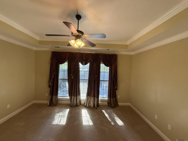 17734 Spring Creek Dr, Baton Rouge, LA 70817