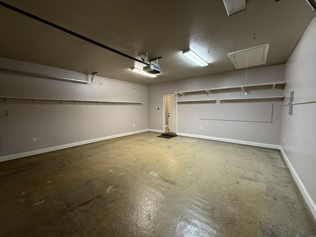 17734 Spring Creek Dr, Baton Rouge, LA 70817