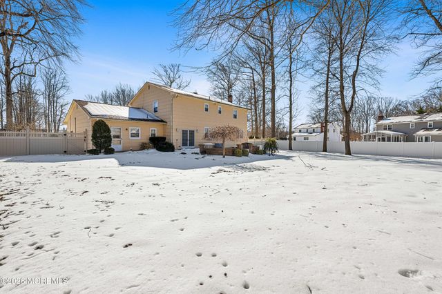 639 Tennent Road, Manalapan, NJ 07726