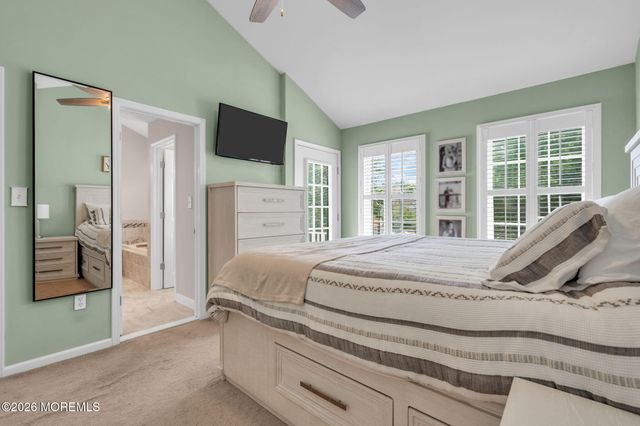 5 Painted Wagon Road 108, Holmdel, NJ 07733
