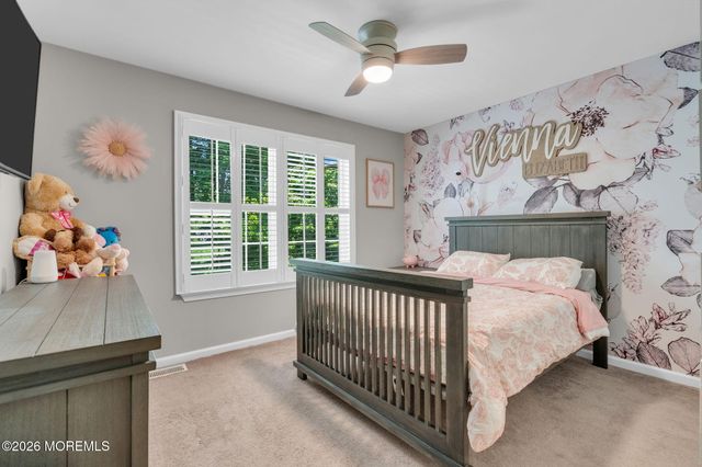 5 Painted Wagon Road 108, Holmdel, NJ 07733