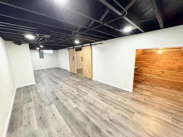 7528 6th AVENUE, Kenosha, WI 53143