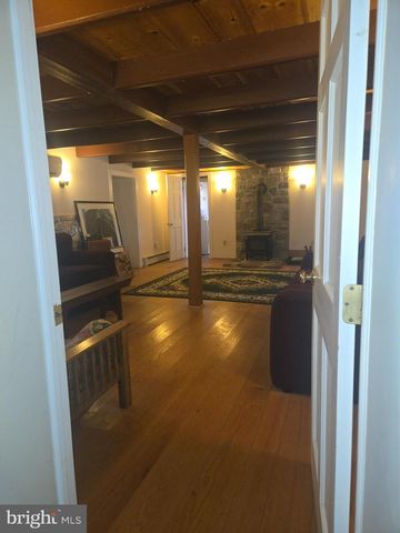 214 GAMELAND RD, Sellersville, PA 18960