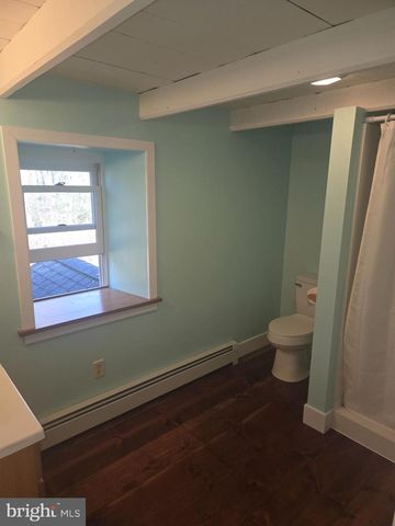 214 GAMELAND RD, Sellersville, PA 18960