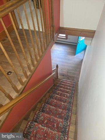 214 GAMELAND RD, Sellersville, PA 18960