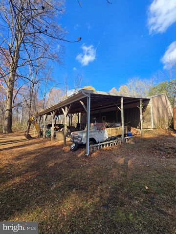 214 GAMELAND RD, Sellersville, PA 18960