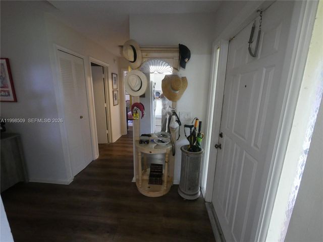 23359 Barlake Drive, Boca Raton, FL 33433
