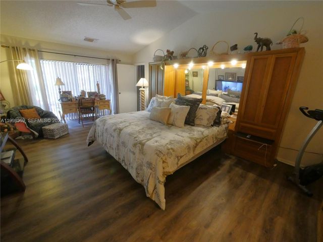 23359 Barlake Drive, Boca Raton, FL 33433