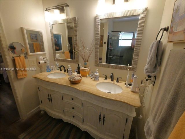 23359 Barlake Drive, Boca Raton, FL 33433