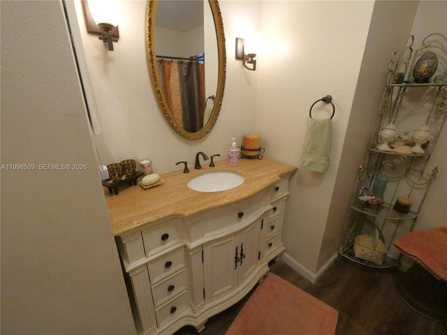 23359 Barlake Drive, Boca Raton, FL 33433