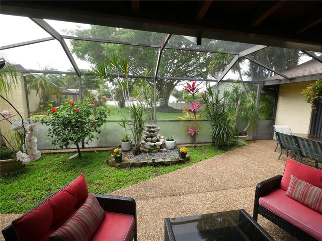 23359 Barlake Drive, Boca Raton, FL 33433