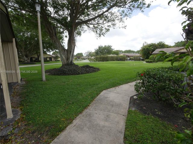 23359 Barlake Drive, Boca Raton, FL 33433