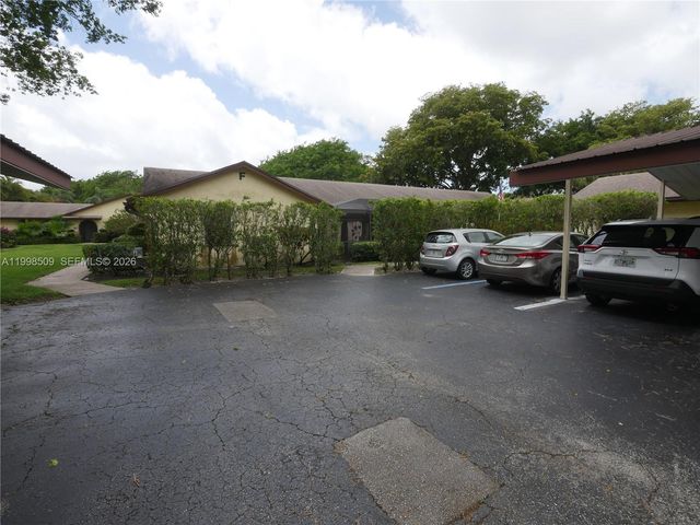 23359 Barlake Drive, Boca Raton, FL 33433