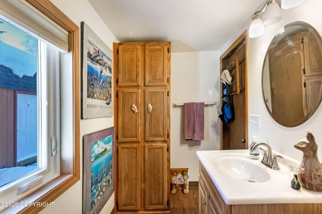 3250 N Diana Avenue, Palmer, AK 99645