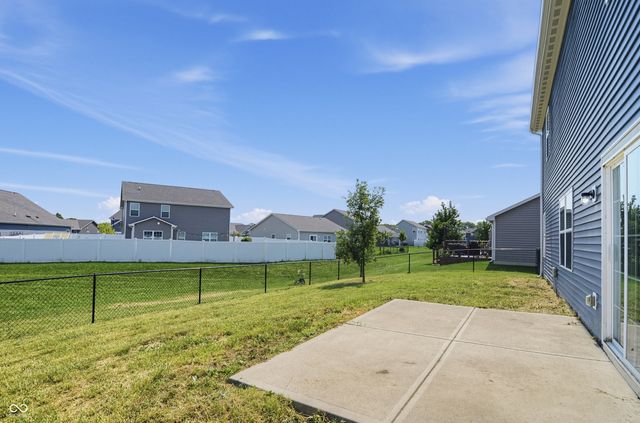 485 Haywood Drive, Greenfield, IN 46140