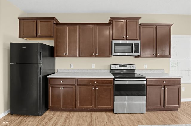 485 Haywood Drive, Greenfield, IN 46140
