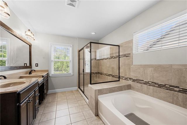 2740 Creekside Manor Drive, Powder Springs, GA 30127