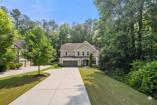 2740 Creekside Manor Drive, Powder Springs, GA 30127