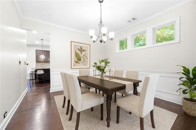 2740 Creekside Manor Drive, Powder Springs, GA 30127