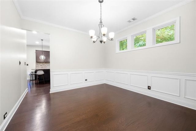 2740 Creekside Manor Drive, Powder Springs, GA 30127